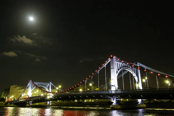 Ponte vista noturna no Japão — Fotografia de Stock