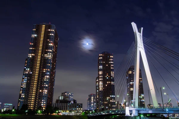 Wgląd nocy most w Japonii — Zdjęcie stockowe