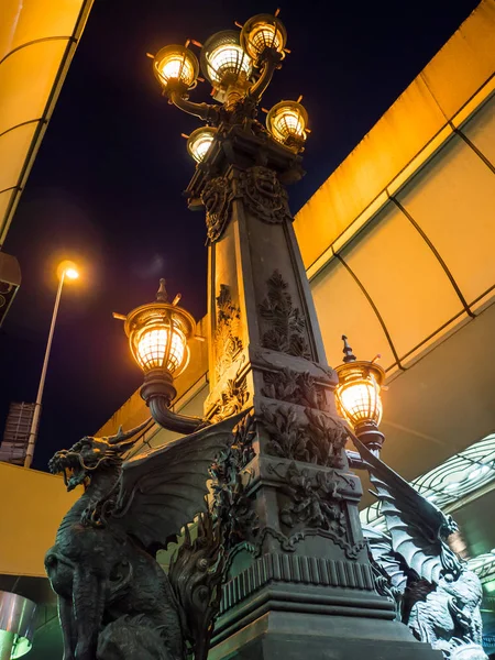 Ponte vista noturna no Japão — Fotografia de Stock