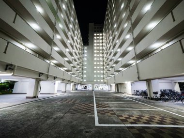 Konut Kompleksi gece görünümü