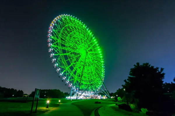 Rueda de la fortuna Vista nocturna — Foto de Stock