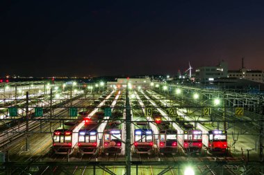 Araç temel gece görünümü