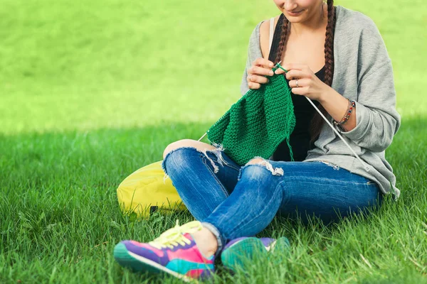  kadın kazak dokuma kumaşlar