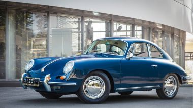 Novosibirsk, Rusya - 16 Haziran 2017: Porsche 356