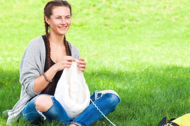 genç kadın dokuma kumaşlar 