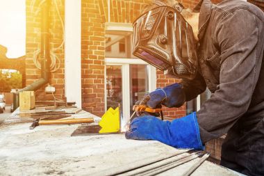 adam bir metal kaynak kaynak 