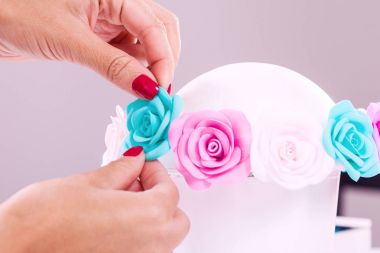kadın yapma yapay gül 