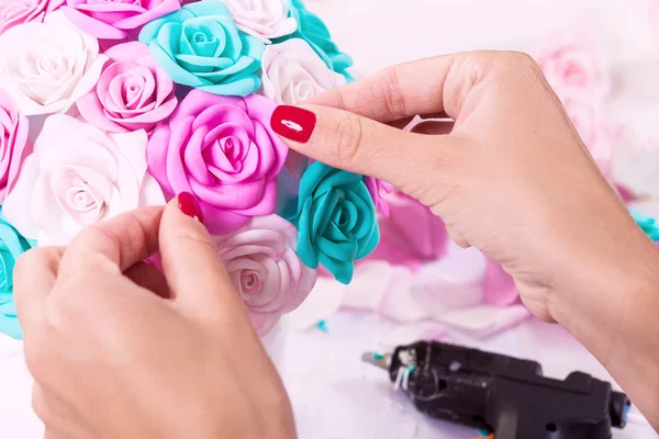 kadın yapma yapay gül 