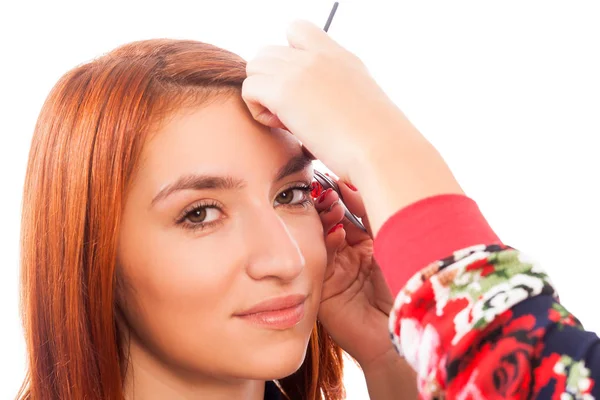 Maestro en las cejas trabajando — Foto de Stock