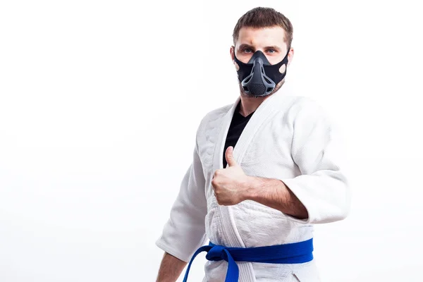 Jovem Lutador Quimono Branco Com Cinto Azul Para Judô Jujitsu — Fotografia de Stock