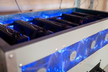 Bilgisayar ekipman ekran kartları crpytocurrency madencilik, yakın çekim