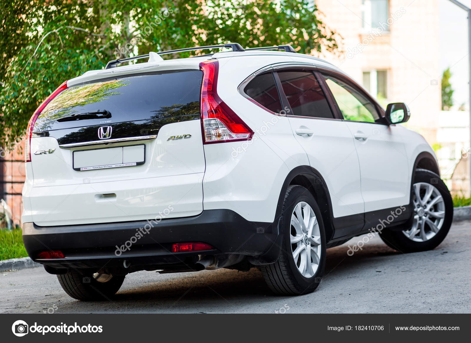 Honda Crv 2017 White >> Novosibirsk Russia June 2017 White Honda Crv Side Back Honda Crv 2017 White >> Novosibirsk Russia June 2017 White Honda Crv Side Back