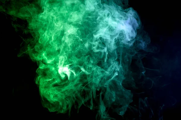 Spessa Fumo Colorato Verde Uno Sfondo Nero Isolato Sfondo Dal — Foto Stock