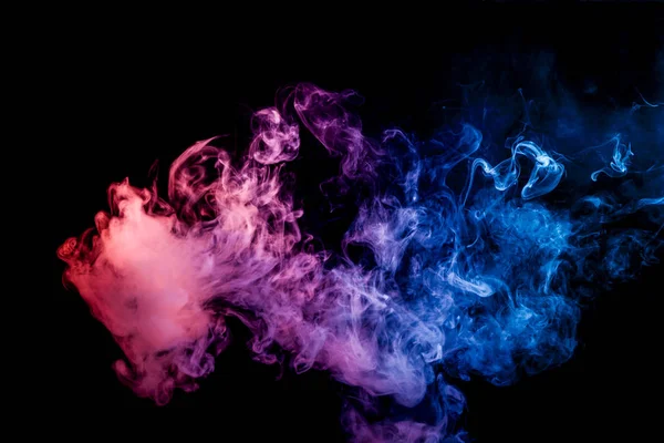 Hustý Kouř Vícebarevné Růžové Modré Fialové Barvy Černou Samostatný Pozadí — Stock fotografie