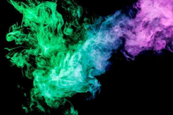 Spessa Rosa Verde Blu Fumo Colorato Uno Sfondo Nero Isolato — Foto Stock