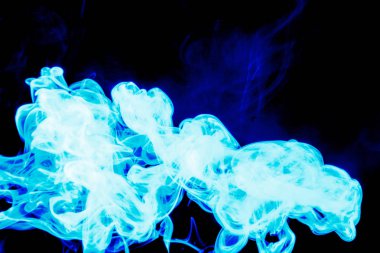 Arka plandan vape duman