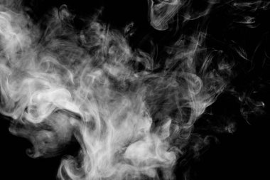 beyaz izole bir siyah duman 