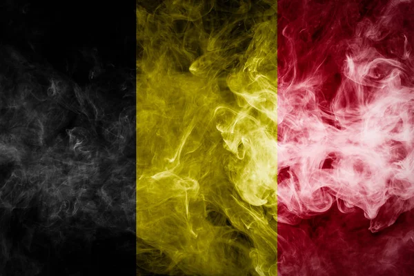 Flaga Narodowa Belgia Gęstych Kolorowy Dym Czarnym Tle Białym Tle — Zdjęcie stockowe