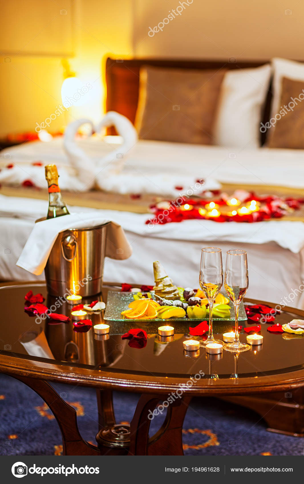 Romantic Dinner Lovers Table Fruit Plate Glasses Champagne