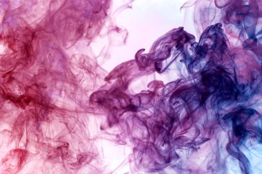  Arka plandan vape duman