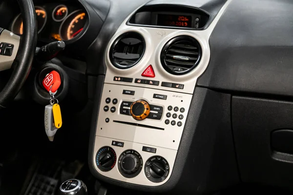 2018 Novosibirsk Russia 2019 Opel Corsa Opel Corsa Close Dashboard — 스톡 사진