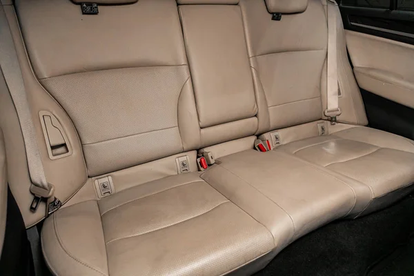 Novosibirsk Rusia Septiembre 2019 Subaru Outback Diseño Interior Cuero Asientos — Foto de Stock