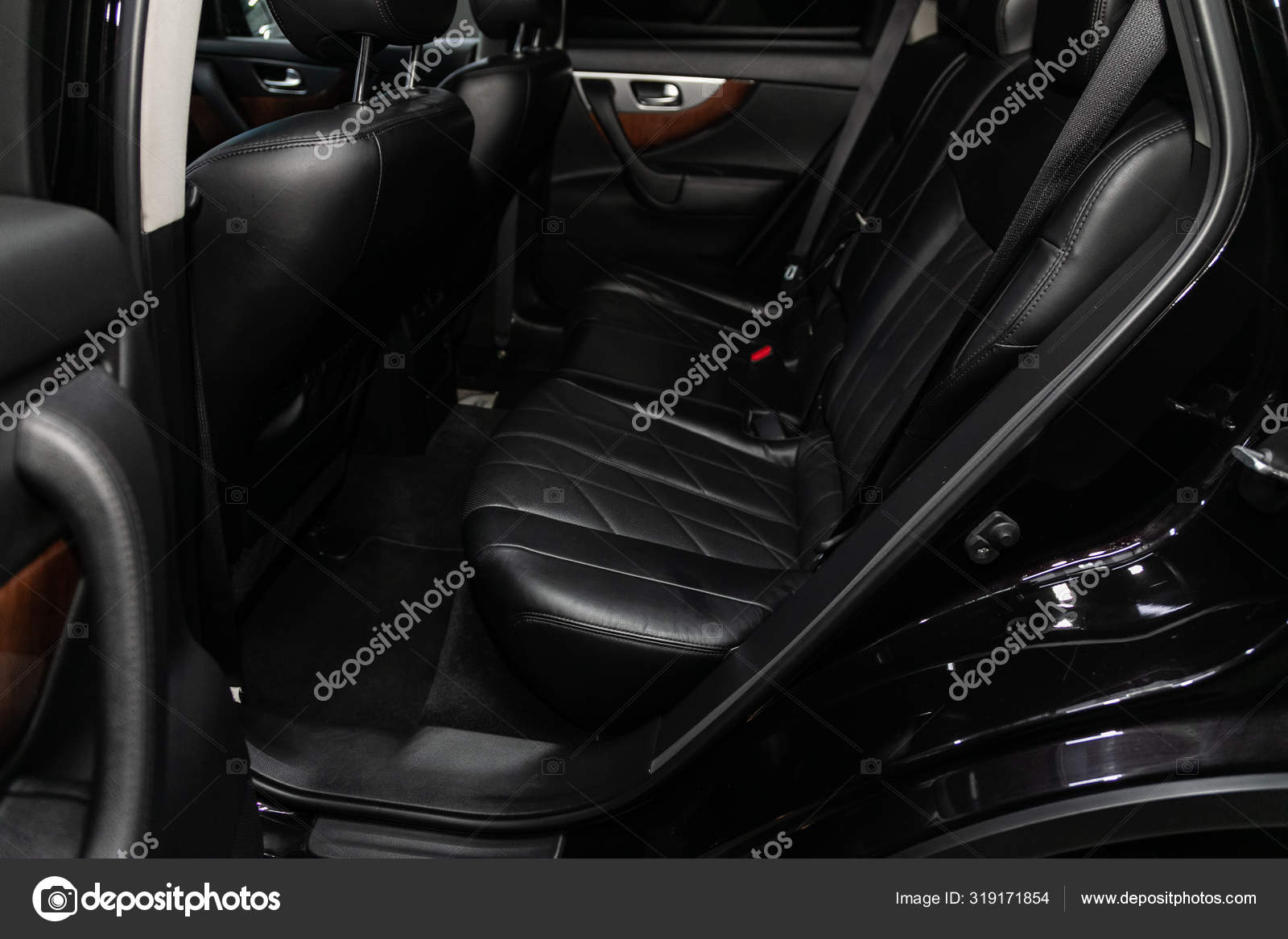 Novosibirsk Russia October 2019 Infiniti Qx70 Leather Black