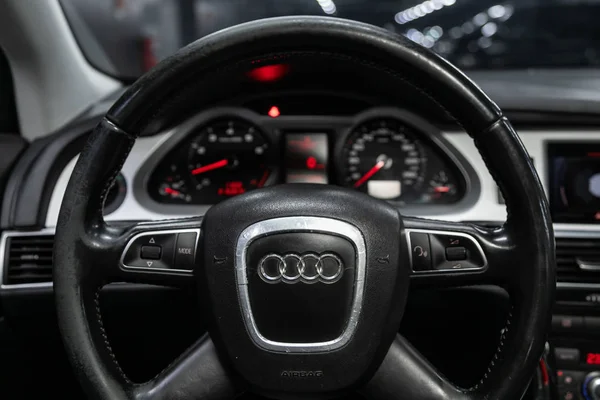 Novosibirsk Rusia Octubre 2019 Audi Interior Del Coche Tablero Instrumentos —  Fotos de Stock