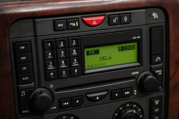 Novosibirsk Rússia Outubro 2019 Land Rover Discovery Sistema Áudio Estéreo — Fotografia de Stock