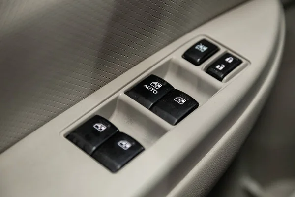 Новосибирск Россия Октября 2019 Года Subaru Outback Close Door Control — стоковое фото