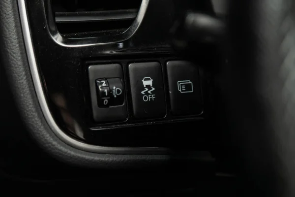 2019年11月6日 俄罗斯Novosibirsk Mitsubishi Outlander Close Headlight Switch Control Buttons Automatic — 图库照片