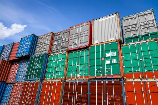 Nationale Vlag Van Bulgarije Een Groot Aantal Metalen Containers Voor — Stockfoto