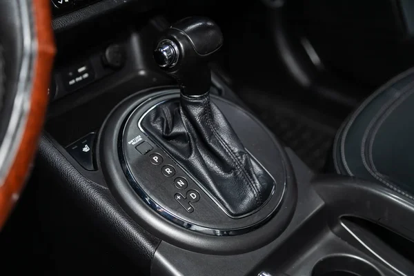 Новосибірськ Росія Жовтня 2019 Kia Sportage Gear Shift Автоматична Коробка — стокове фото