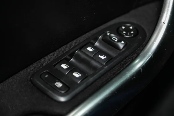 2019 Novosibirsk Russia 2019 Peugeot 408 Close Side Door Button — 스톡 사진