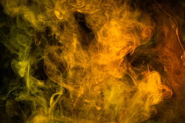 Κίτρινο Και Πορτοκαλί Σύννεφο Καπνού Μαύρου Απομονωμένου Υποβάθρου Ιστορικό Από — Φωτογραφία Αρχείου