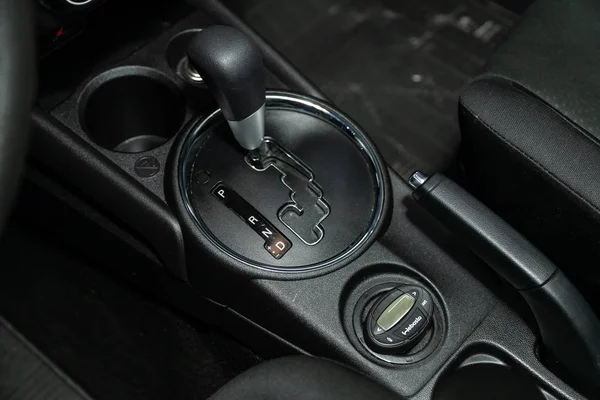 Новосибірськ Росія Листопада 2019 Mitsubishi Asx Gear Shift Автоматична Коробка — стокове фото