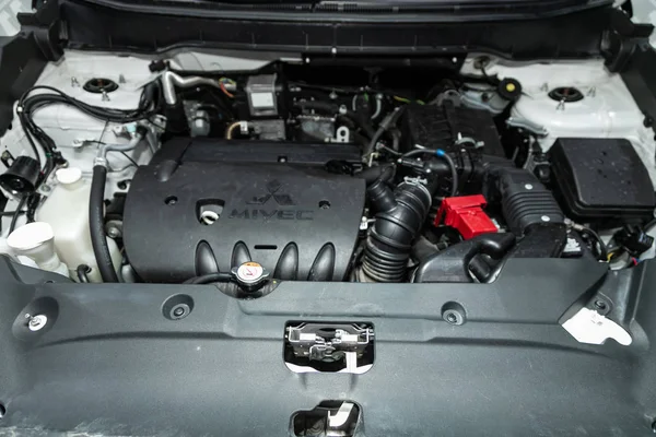 Novosibirsk Rússia Novembro 2019 Mitsubishi Asx Fecho Bloco Motor Limpo — Fotografia de Stock