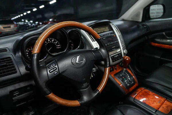 Novosibirsk Russland November 2019 Lexus 330 Svart Luksusbil Innvendig Dashbord – stockfoto