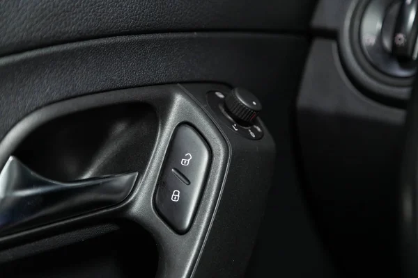 Novoszibirszk Oroszország Október 2019 Volkswagen Polo Close Door Control Panel — Stock Fotó