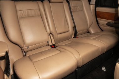 Novosibirsk, Rusya 15 Ocak 2020: Land Rover Range Rover 