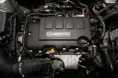 Novosibirsk, Rusya 24 Ocak 2020: Opel Astra 