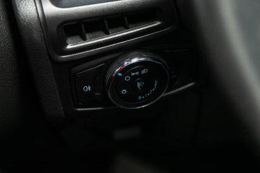 Novosibirsk, Rusya (d. 6 Aralık 2019): Ford Focus