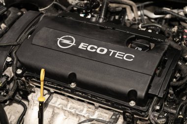 Novosibirsk, Rusya ~ 29 Aralık 2019: Opel Astra