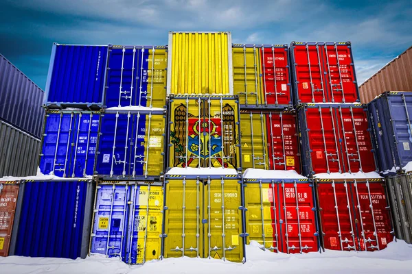 Concepção da armazenagem de mercadorias pelos importadores, exportadores — Fotografia de Stock