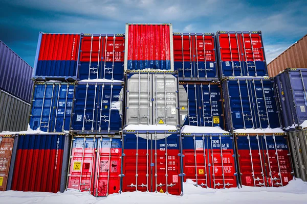 Concepção da armazenagem de mercadorias pelos importadores, exportadores — Fotografia de Stock