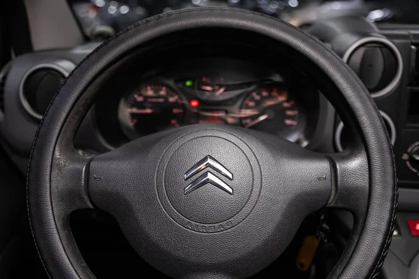 Novosibirsk Rusia Januari 2020 Citroen Berlingo Mobil Mewah Hitam Interior — Stok Foto