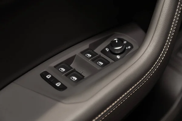 Novoszibirszk Oroszország Március 2020 Volkswagen Toureg Closeup Black Door Control — Stock Fotó