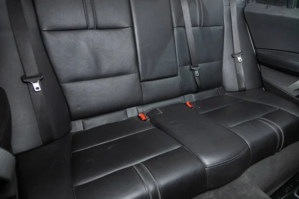 Novosibirsk Rusia Marzo 2020 Bmw Asiento Trasero Para Pasajeros Cuero —  Fotos de Stock