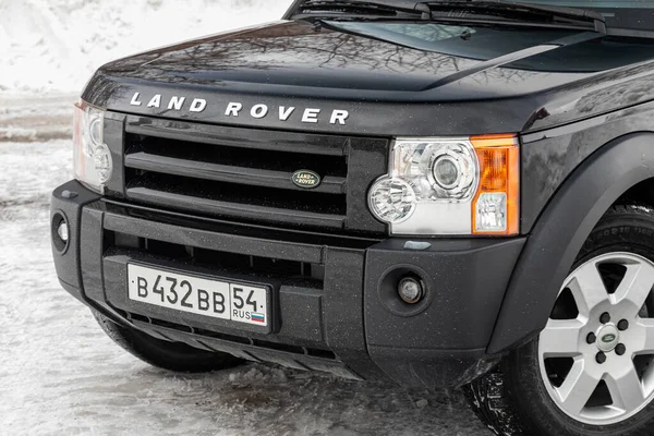 Nowosybirsk Rosja Marca 2020 Land Rover Discovery Zbliżenie Reflektora Zderzak — Zdjęcie stockowe