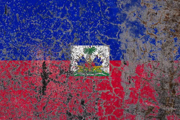 Eski Kabuk Soyma Duvarında Ulusal Haiti Bayrağı Ulusal Gurur Kavramı — Stok fotoğraf